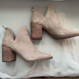 Steve Madden Stacked Block Heel Bootie